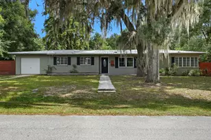 130 SW Peach St, Keystone Heights, FL 32656 - Photo 35