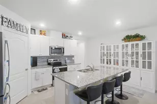 807 Amhurst Dr, Orange City, FL 32763 - Photo 11