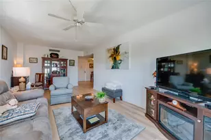 404 S Beach St, Daytona Beach, FL 32114 - Photo 7