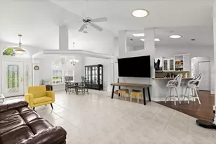 5935 Shady Creek Ln, Port Orange, FL 32128 - Photo 9