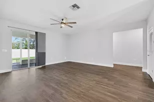 98 Bud Hollow Dr, Palm Coast, FL 32137 - Photo 5