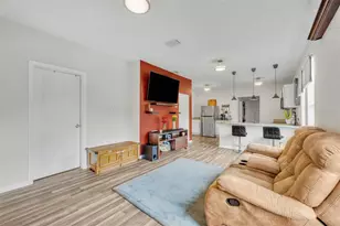 4248 Minoso St, Orlando, FL 32811 - Photo 7