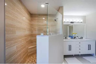 9 Slipper Flower Path E, Palm Coast, FL 32164 - Photo 3