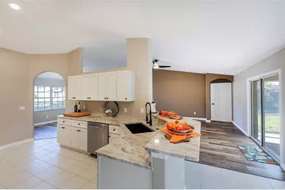 9 Slipper Flower Path E, Palm Coast, FL 32164 - Photo 7