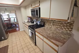 1024 Club House Blvd, New Smyrna Beach, FL 32168 - Photo 11