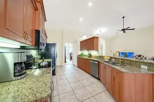 3160 Tiburon Ln, Deltona, FL 32738 - Photo 19