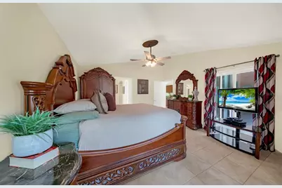 3160 Tiburon Lane, Deltona, FL 32738 - Photo 23