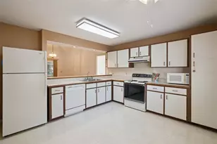 1193 Glen Falls Rd, Deland, FL 32720 - Photo 9