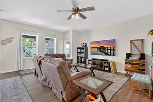 1019 Landing Ln, Deltona, FL 32738 - Photo 11