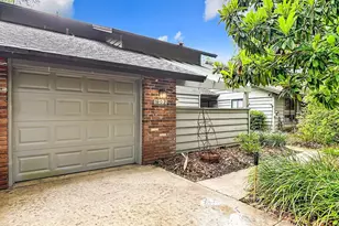 902 Village Green Rd, Deland, FL 32720 - Photo 3