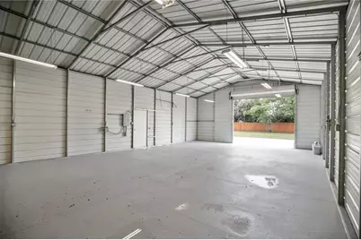 1675 N Clara Avenue, Deland, FL 32720 - Photo 5