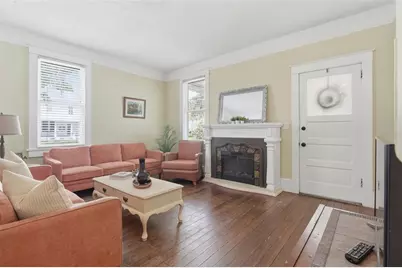 318 N Colonial Court, Deland, FL 32720 - Photo 7