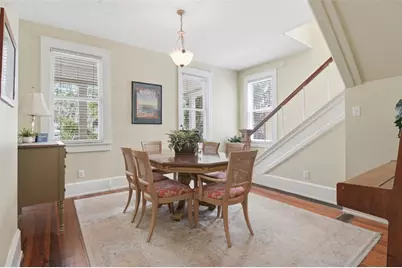 318 N Colonial Court, Deland, FL 32720 - Photo 9