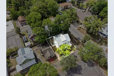 318 N Colonial Court, Deland, FL 32720 - Photo 3