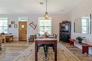 805 Bay Tree Cir, Deland, FL 32724 - Photo 17