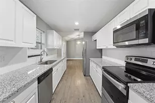 3211 Yule Tree Dr, Edgewater, FL 32141 - Photo 19