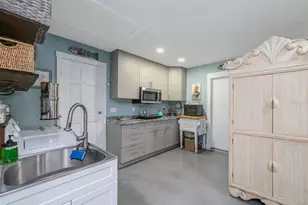 957 Pineapple Rd, South Daytona, FL 32119 - Photo 31