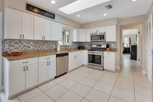 2771 Maldive Ct, Deltona, FL 32738 - Photo 13