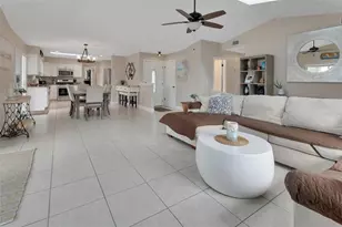 2771 Maldive Ct, Deltona, FL 32738 - Photo 9