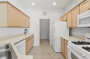 115 Avenham Dr, Deland, FL 32724 - Photo 17
