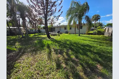 563 Martha Drive, Holly Hill, FL 32117 - Photo 5