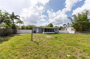 3208 Pinetree St, Port Charlotte, FL 33952 - Photo 17