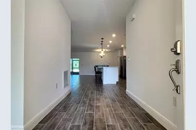 301 Jackson Loop, Deland, FL 32724 - Photo 3