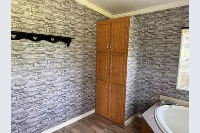 11090 SE 165th Terrace Road, Ocklawaha, FL 32179 - Photo 9