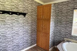 11090 SE 165th Terrace Rd, Ocklawaha, FL 32179 - Photo 9