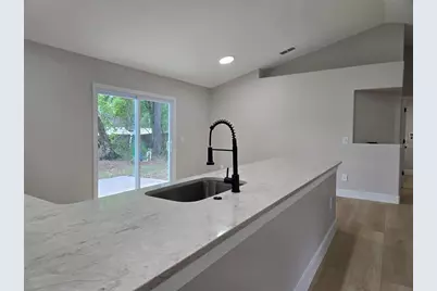 1160 W New York Avenue, Orange City, FL 32763 - Photo 7