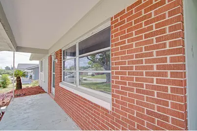 720 Crestview Drive, Orange City, FL 32763 - Photo 3