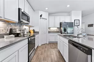 1018 Peach Crk Dr, Osteen, FL 32764 - Photo 13