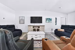 1018 Peach Crk Dr, Osteen, FL 32764 - Photo 23