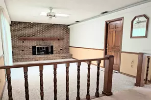 2025 Larchmont Dr, Deland, FL 32724 - Photo 9