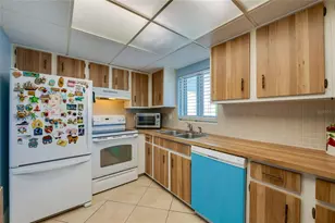100 Silver Beach Ave, Daytona Beach, FL 32118 - Photo 11