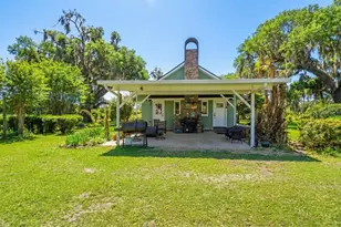 1403 Blackwelder Rd, De Leon Springs, FL 32130 - Photo 3