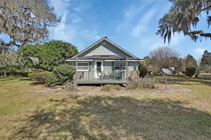 1403 Blackwelder Rd, De Leon Springs, FL 32130 - Photo 7