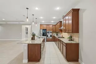 1022 Victoria Hills Dr S, Deland, FL 32724 - Photo 13