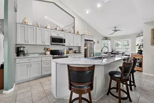 994 Sweetbrier Dr, Deltona, FL 32725 - Photo 11