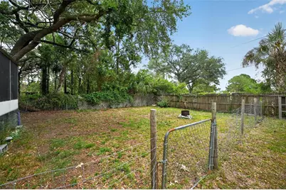 163 West Street, Oak Hill, FL 32759 - Photo 5