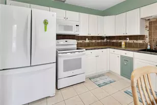 44 Narcissus Dr, Debary, FL 32713 - Photo 3