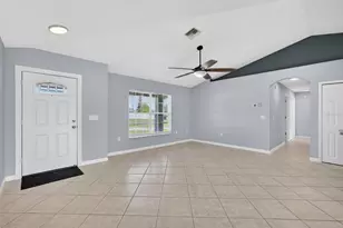 2301 Weatherford Dr, Deltona, FL 32738 - Photo 5