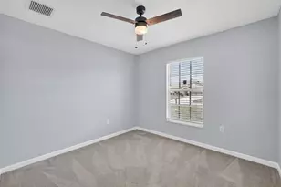 2301 Weatherford Dr, Deltona, FL 32738 - Photo 23