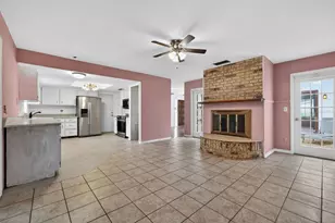 1660 E Shangri-La Dr, Daytona Beach, FL 32119 - Photo 3