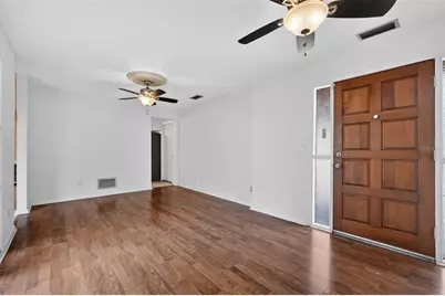1660 E Shangri La Drive, Daytona Beach, FL 32119 - Photo 15