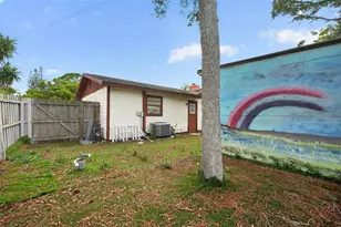 1660 E Shangri-La Dr, Daytona Beach, FL 32119 - Photo 33