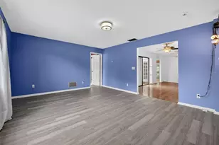 1660 E Shangri-La Dr, Daytona Beach, FL 32119 - Photo 17