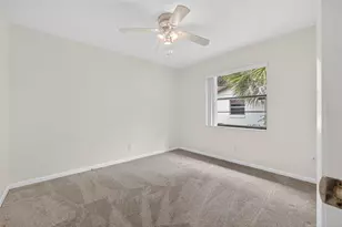 1660 E Shangri-La Dr, Daytona Beach, FL 32119 - Photo 5