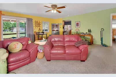 25801 Blue Lakes Drive, Paisley, FL 32767 - Photo 7