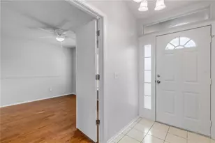 1517 Crawford Dr, Apopka, FL 32703 - Photo 3